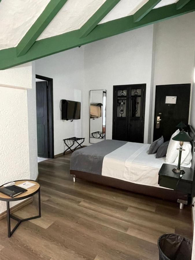 Hotel Santiago De Arma ริโอเนโกร ภายนอก รูปภาพ