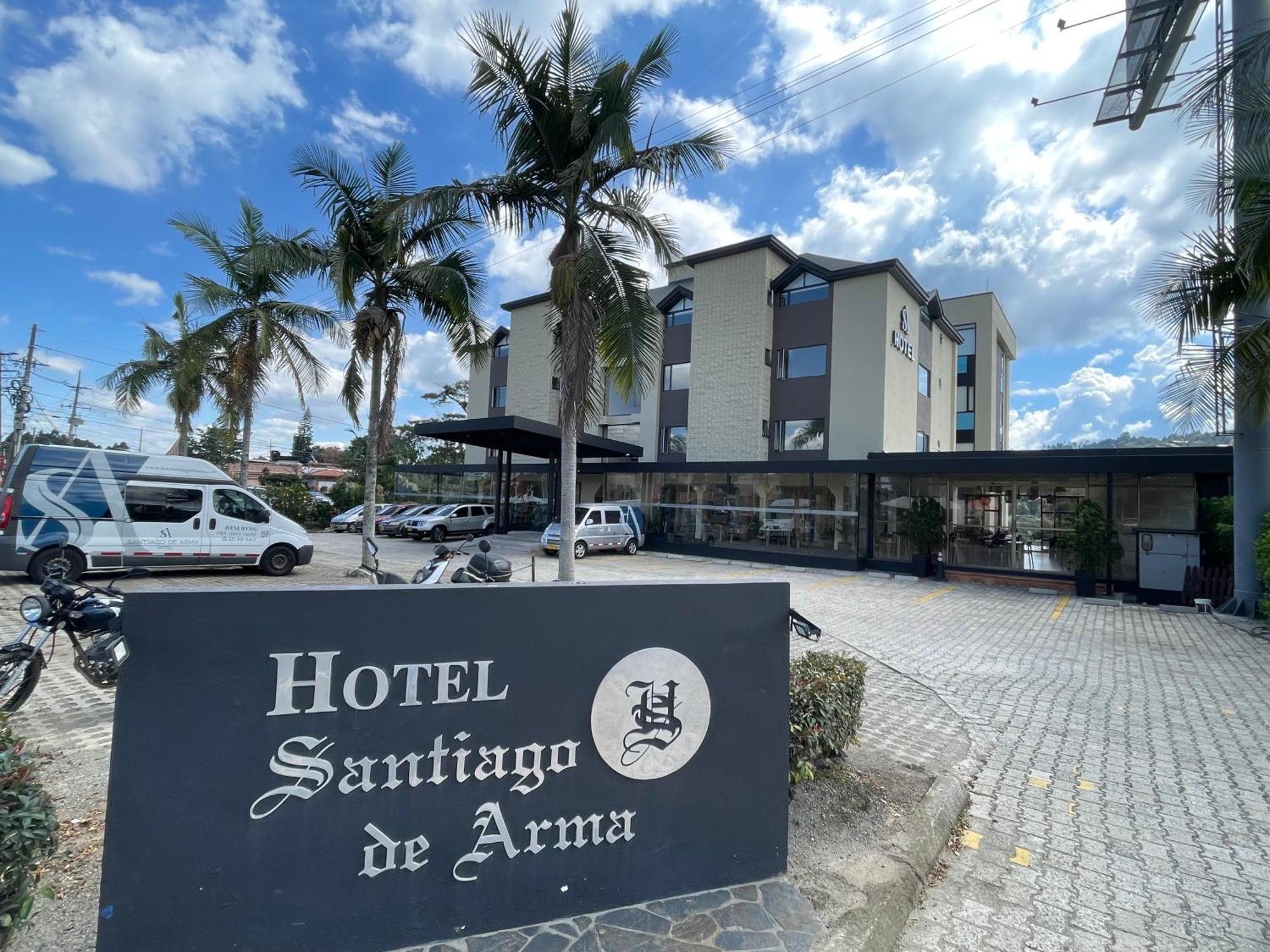 Hotel Santiago De Arma ริโอเนโกร ภายนอก รูปภาพ
